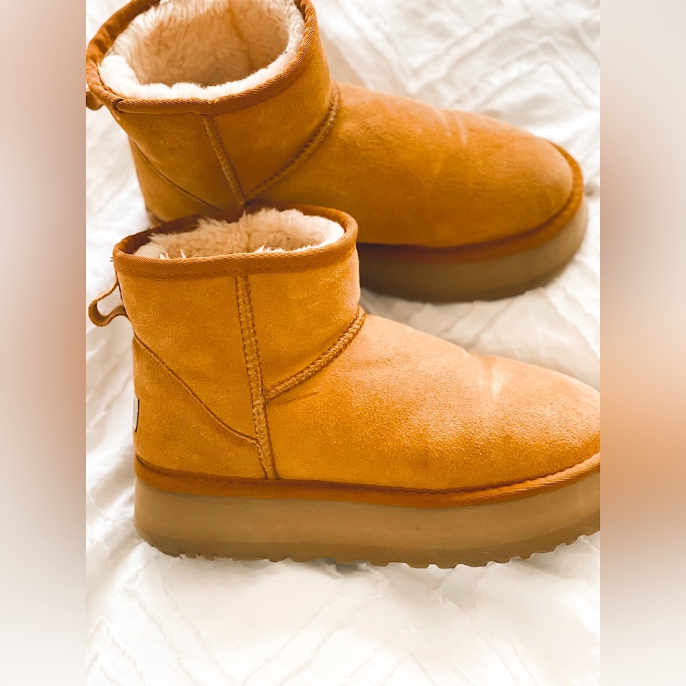 Mini Platform Ugg Boots! - image 1